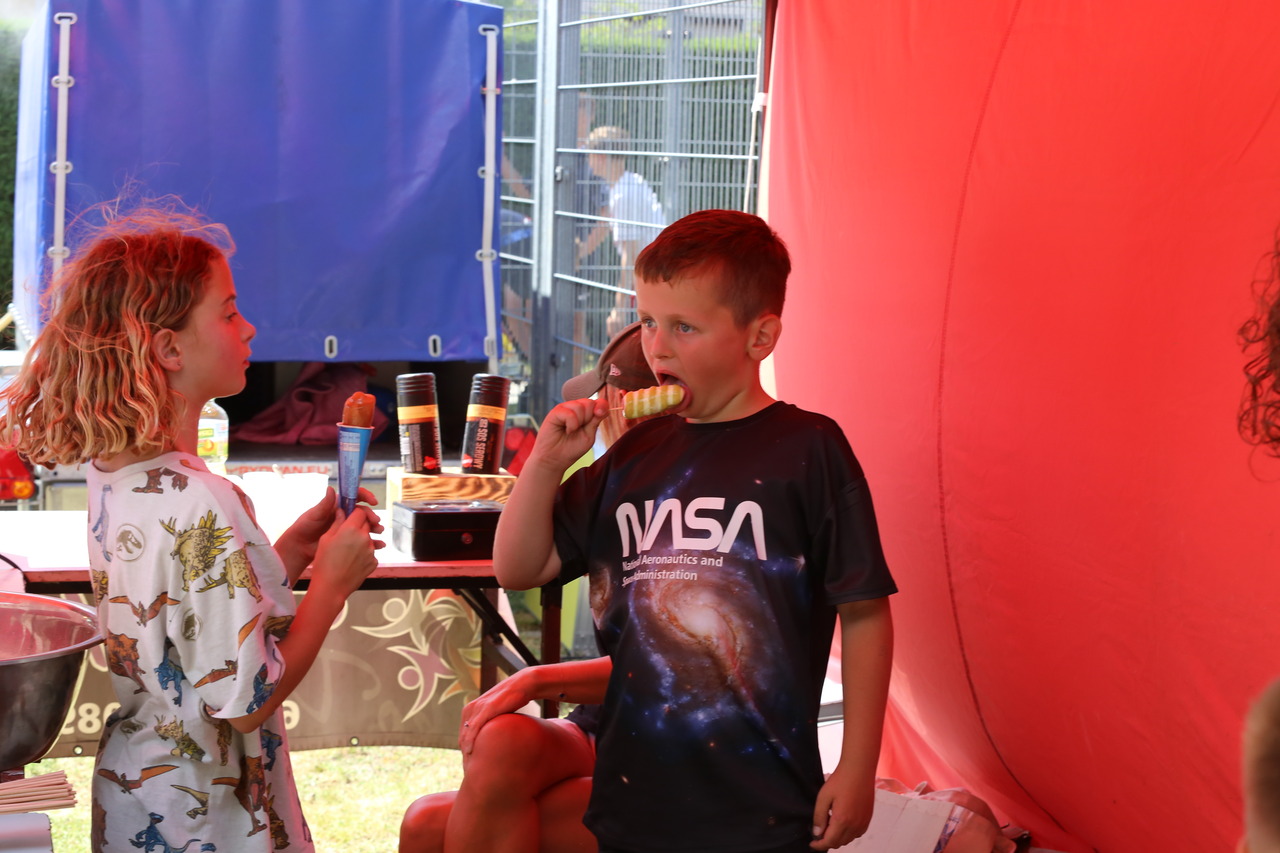 IMG_6875_Easy-Resize.com.jpg